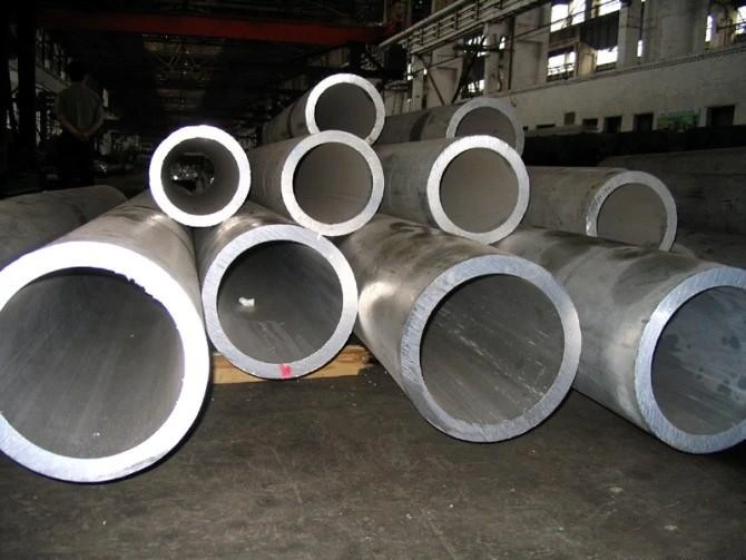 Thick-Walled Round Welded Pipe